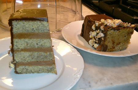 Hazelnut-Cake-cut