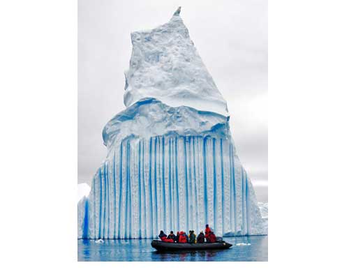 iceberg02.jpg