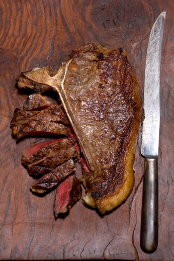 porterhouse-sliced-on-board-tiff4