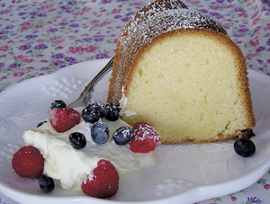 White Chocolate Amaretto Pound Cake