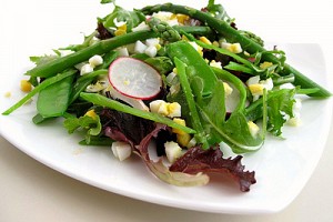  Spring Salad with Asparagus and Snow Peas