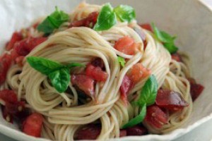 Capellini with Fresh Tomato Sauce