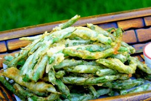 Beer-Battered Green Beans with Tarragon Aioli