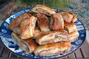 Armenian Sweet Breakfast Rolls