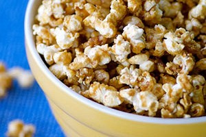 Oscar Night Food Ideas: Maple Walnut Popcorn