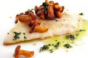 Pan-Seared Sole with Sautéed Chanterelles