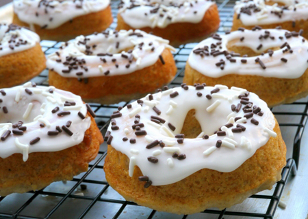Apple-Pie-Spiced-Doughnuts-with-Sour-Cream-Icing