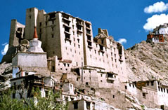 leh-palace-ladakh.jpg