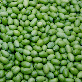 green olives 