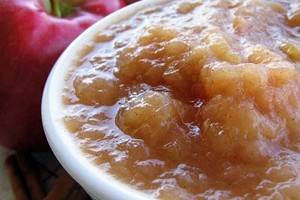 When Life Hands You Dented Apples, Make Apple Sauce