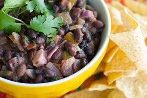 Super Bowl Spicy Black Bean Dip