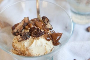 Cinnamon Ice Cream and a Deconstructed Apple Pie