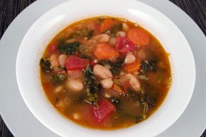 Easy Tuscan White Bean Soup